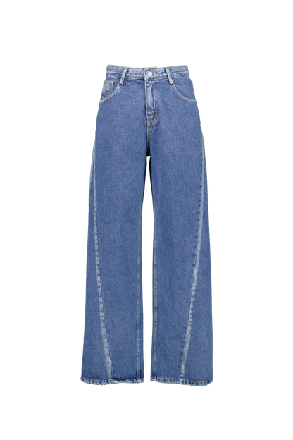 Diagonal Seam Jean