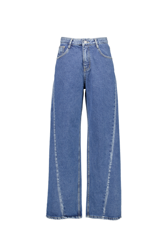 Diagonal Seam Jean